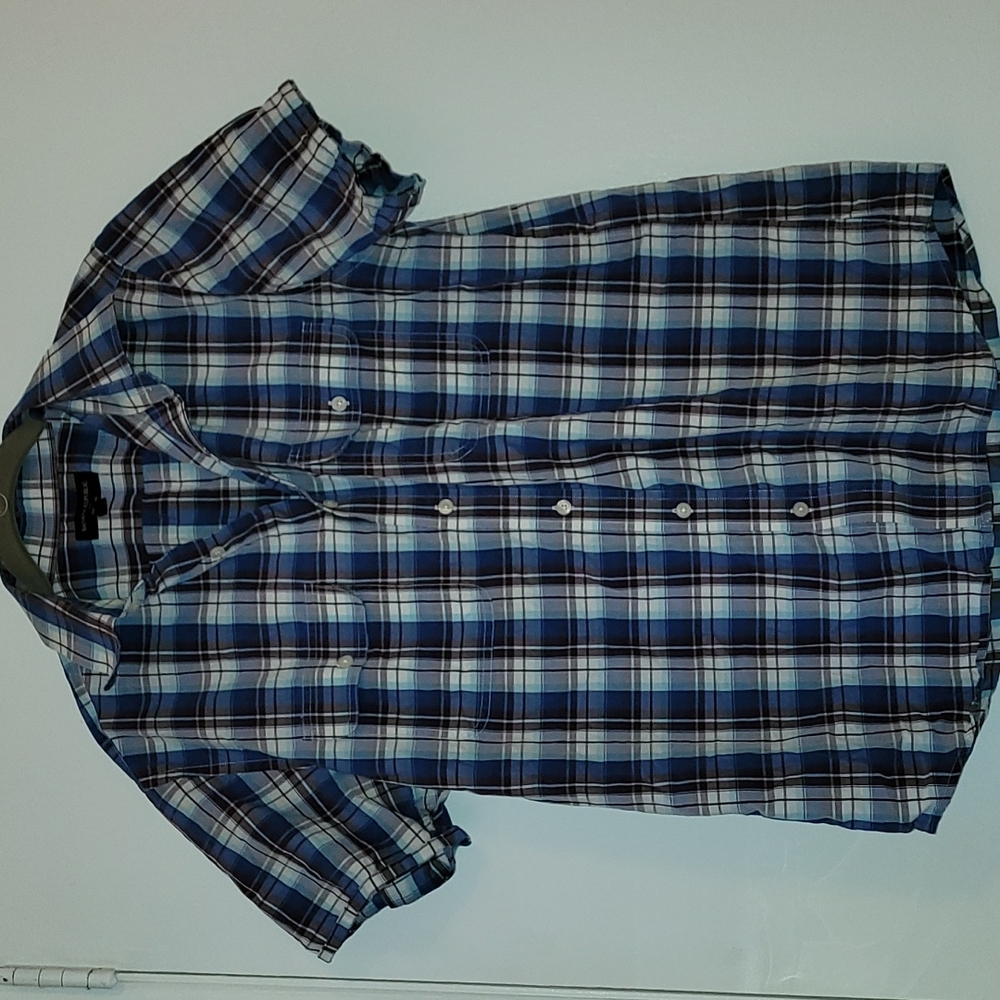 Banana Republic Mens short sleeve button down shirt L